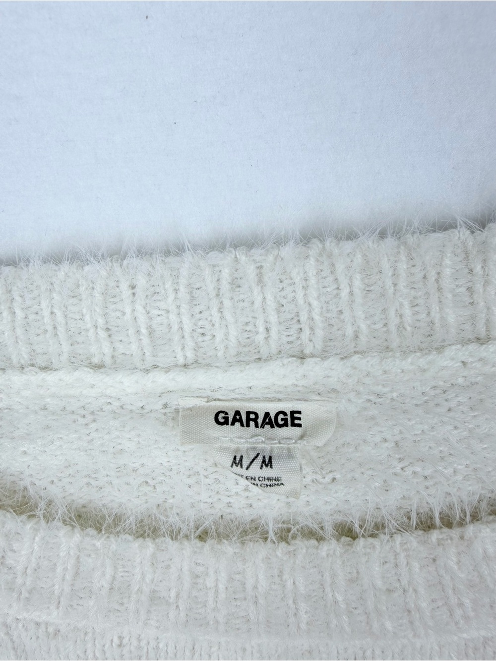 Garage White Fuzzy Eyelash Knit Cropped Crewneck Sweater Medium - Picture 3 of 7